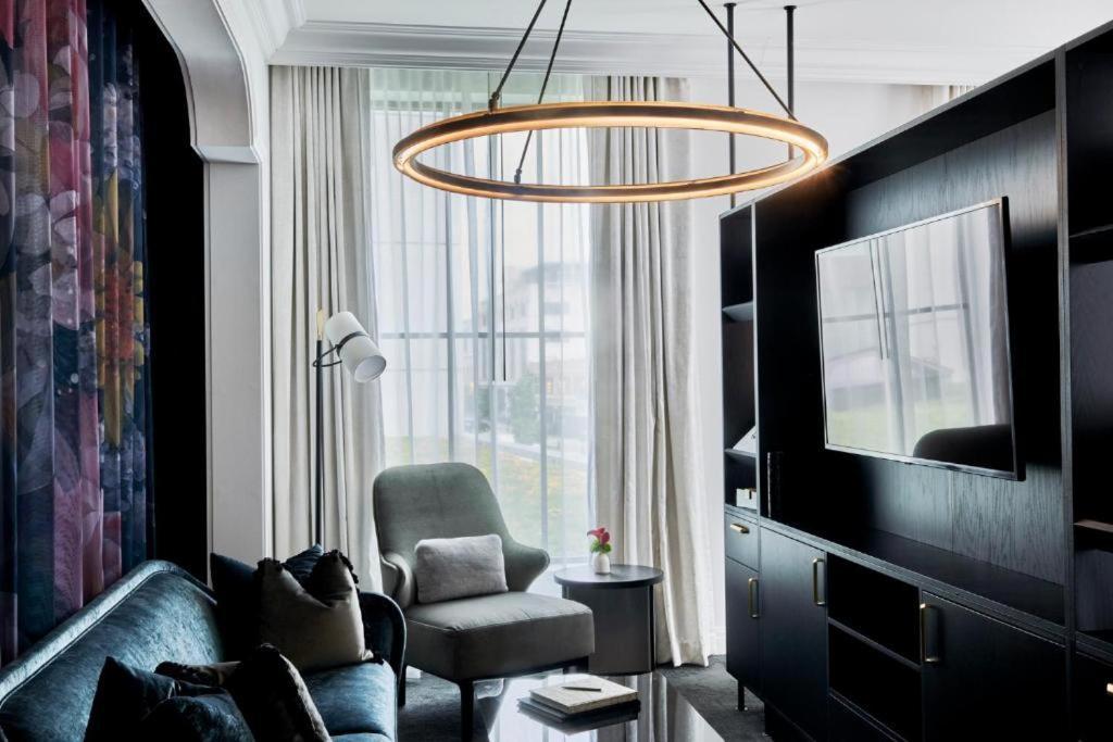 Daxton Hotel Birmingham, Curio Collection By Hilton Exterior foto